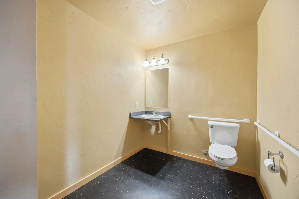 800 W Main Street Hamilton MT 59840