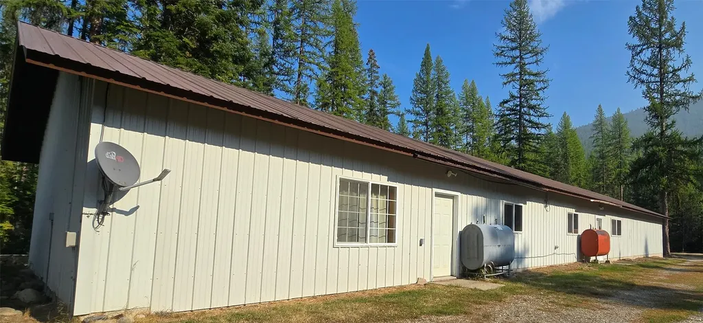 401 Western Larch Lane Yaak MT 59935