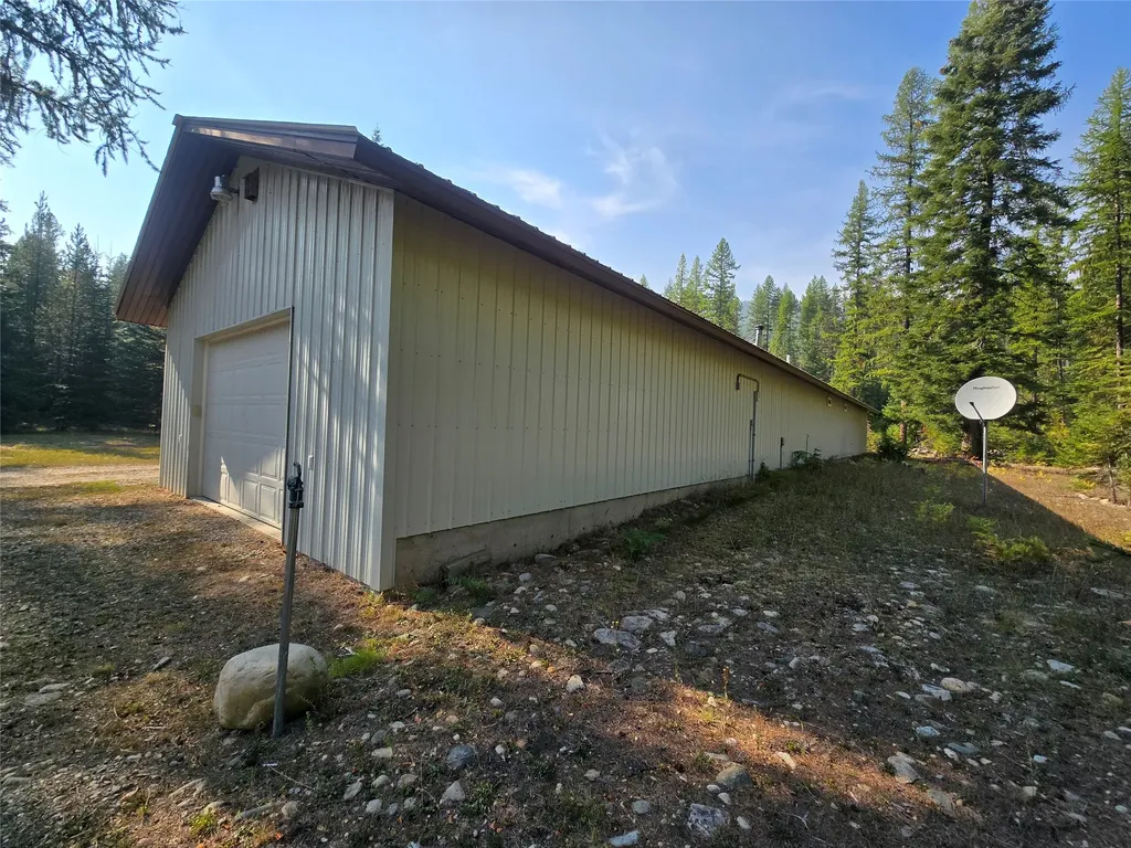 401 Western Larch Lane Yaak MT 59935
