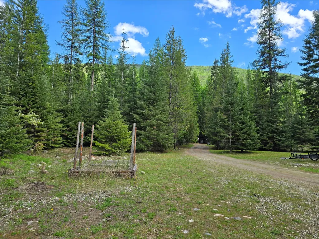 401 Western Larch Lane Yaak MT 59935