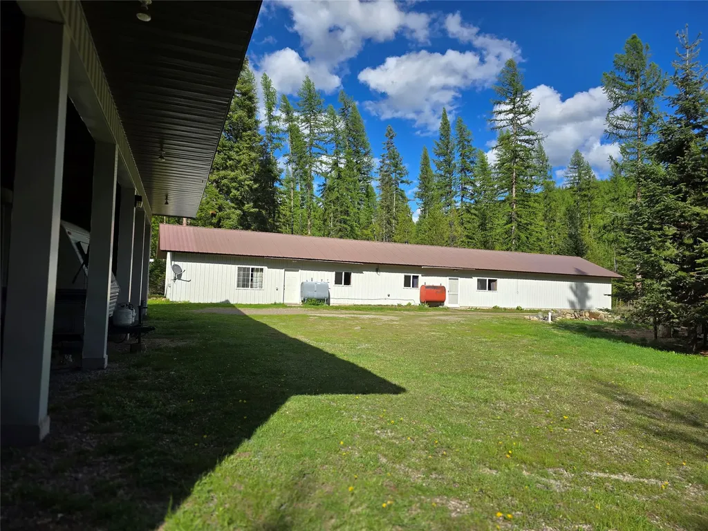 401 Western Larch Lane Yaak MT 59935