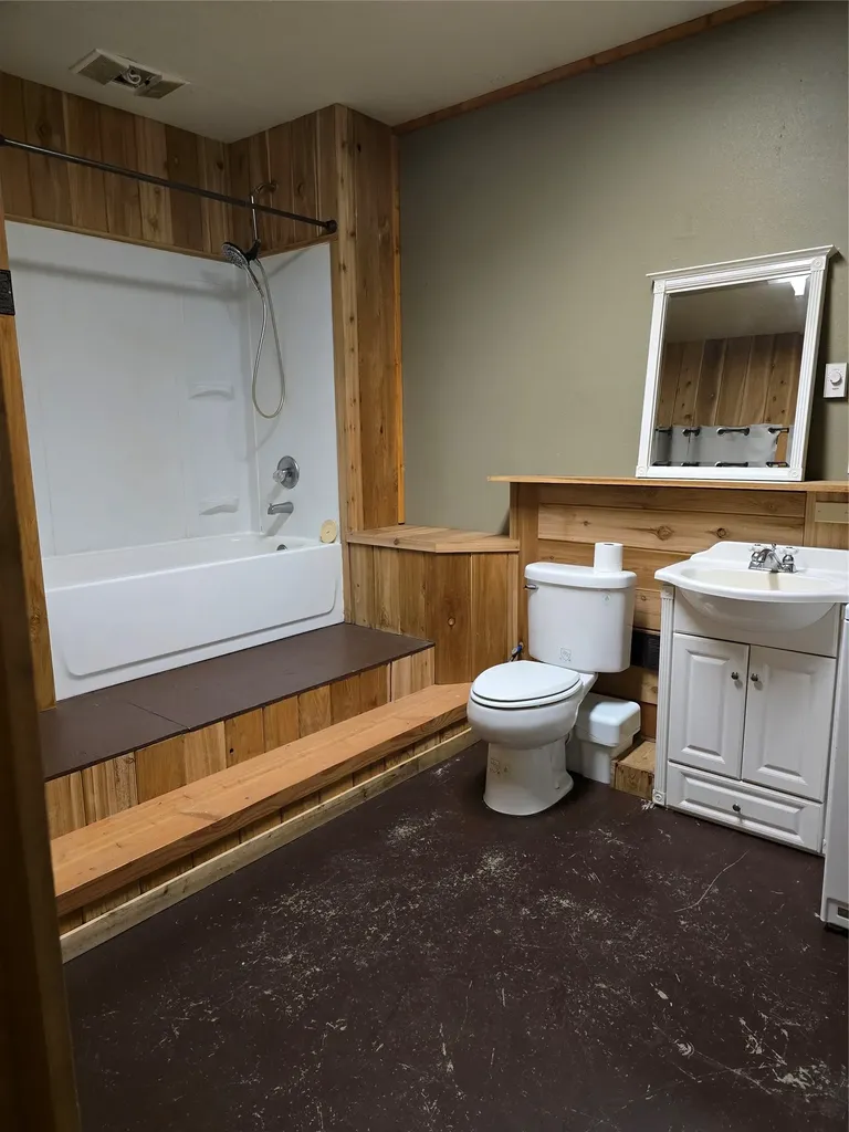 401 Western Larch Lane Yaak MT 59935