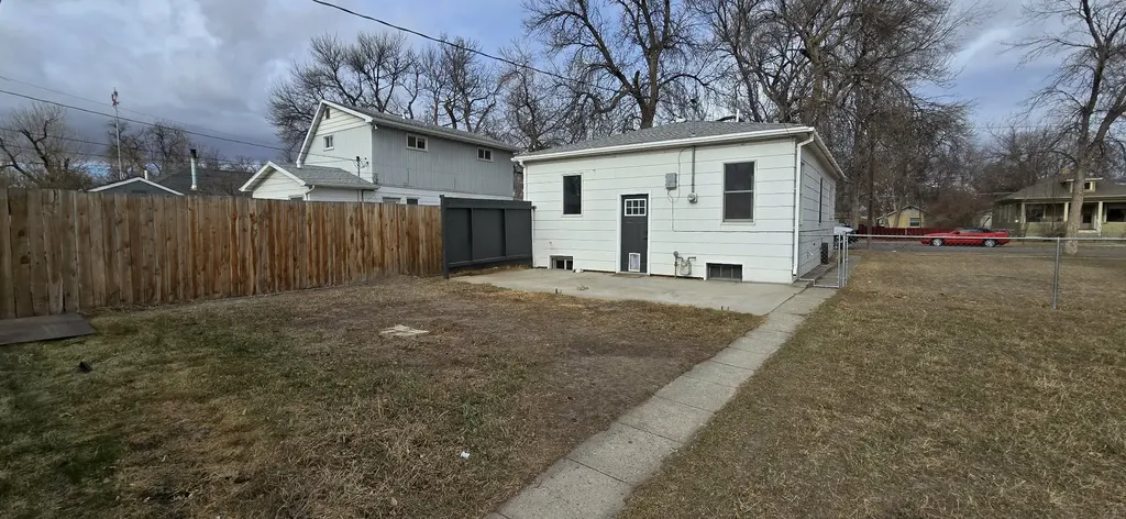 608 3rd Avenue SW Great Falls MT 59404
