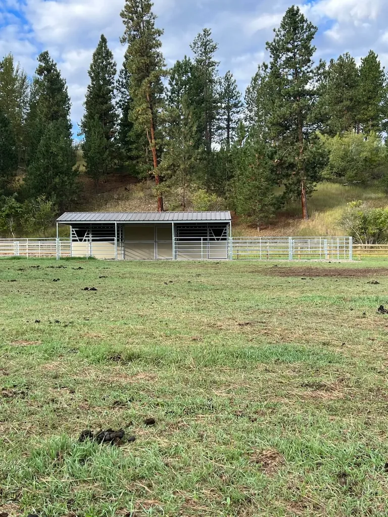 609 Solleder Lane Darby MT 59829