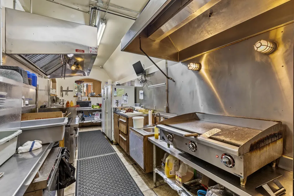 87 Central Avenue Stanford MT 59479