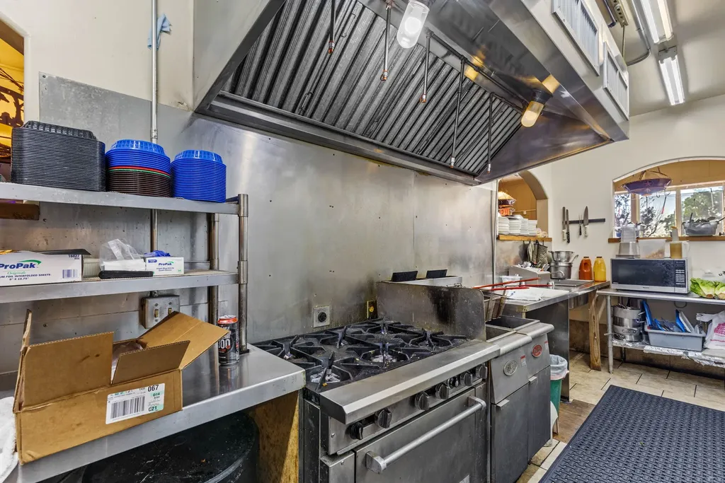 87 Central Avenue Stanford MT 59479