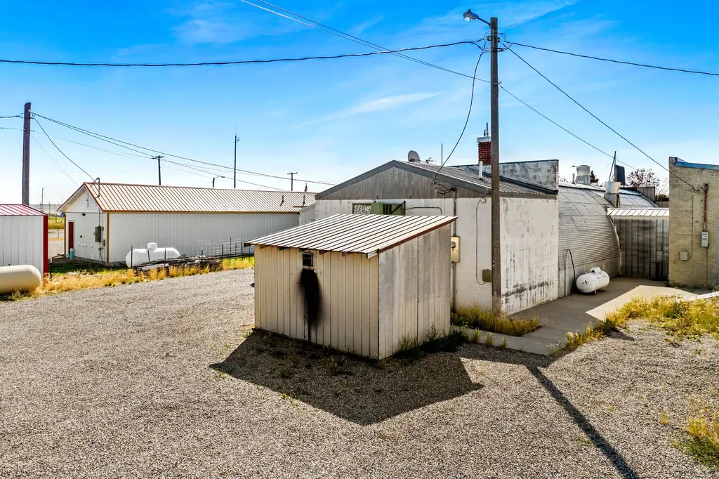 87 Central Avenue Stanford MT 59479