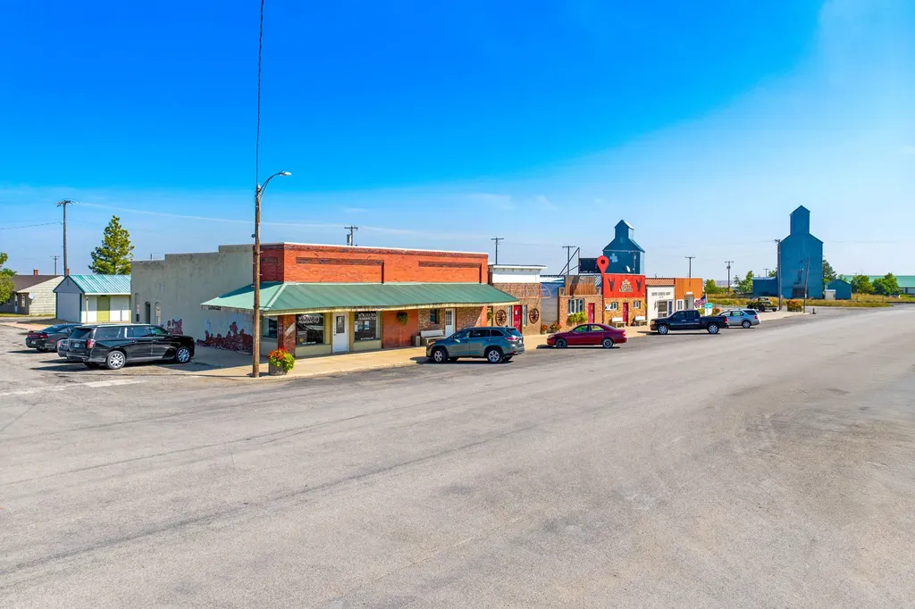 87 Central Avenue Stanford MT 59479