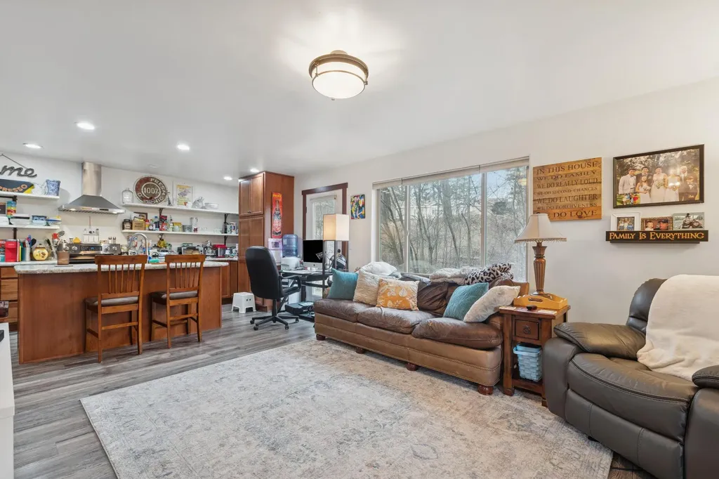 23 Cedar Pointe Loop Columbia Falls MT 59912