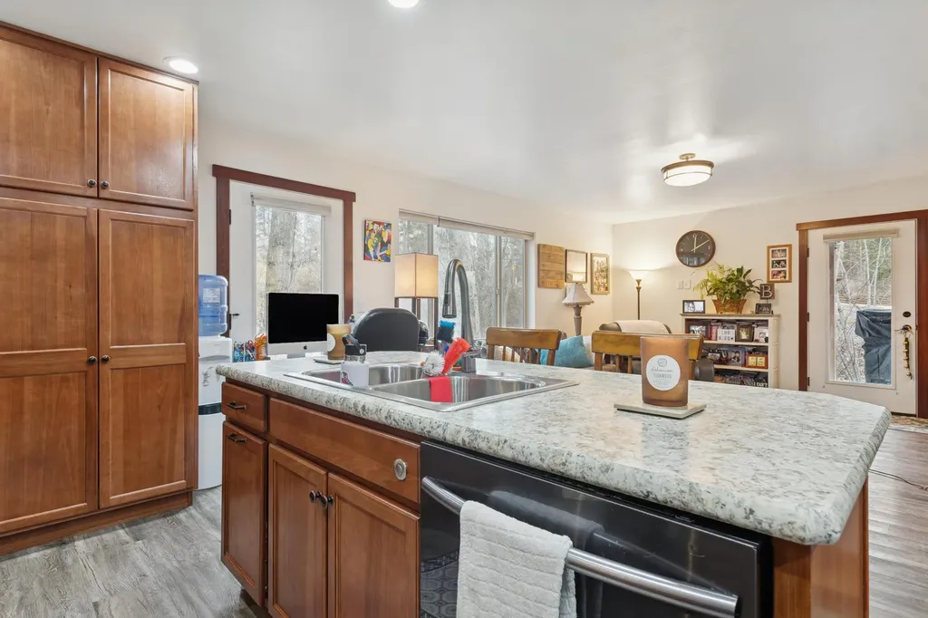 23 Cedar Pointe Loop Columbia Falls MT 59912