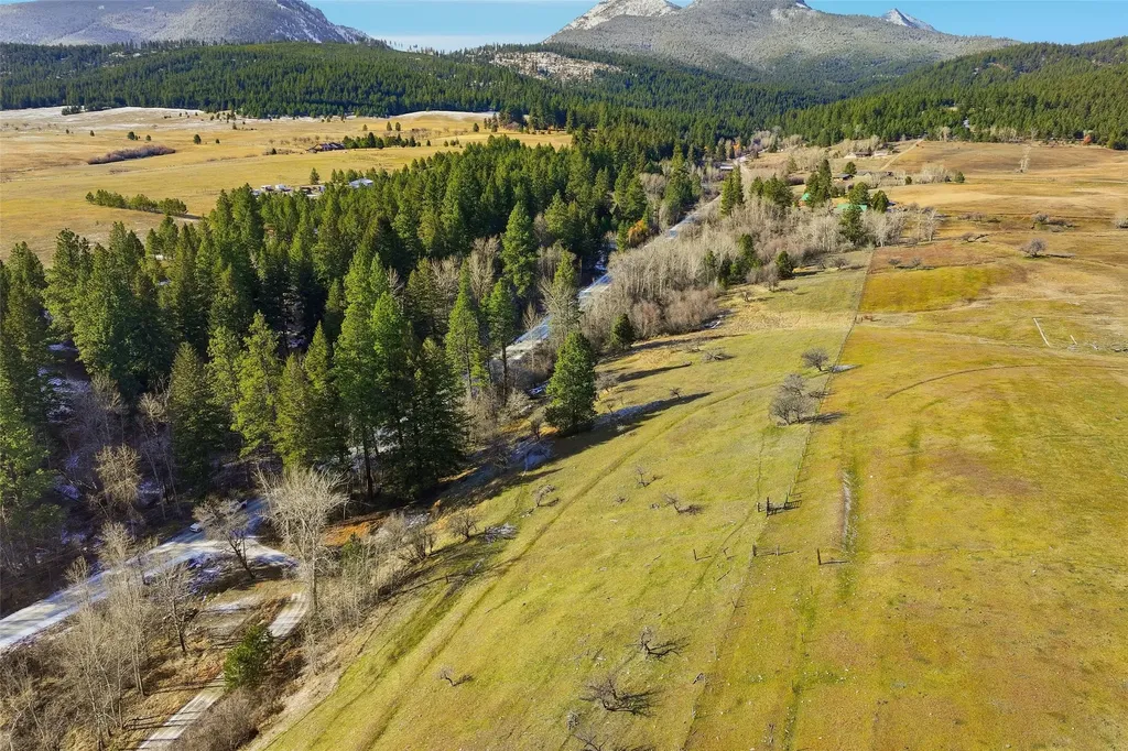 Nhn Bunkhouse Road Darby MT 59829
