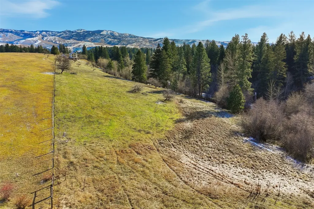Nhn Bunkhouse Road Darby MT 59829