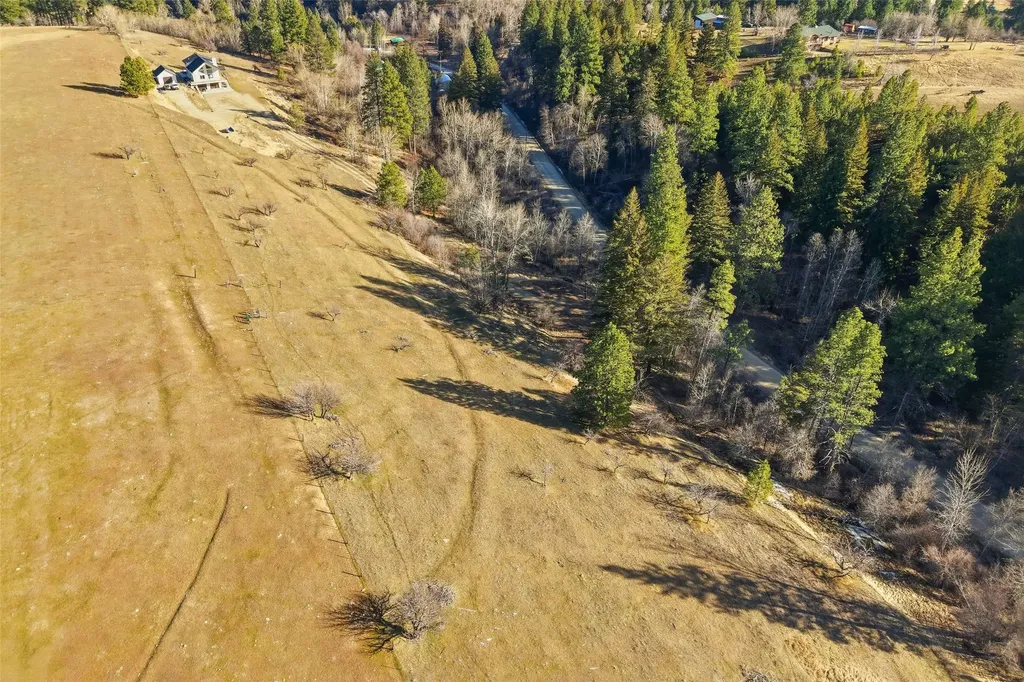 Nhn Bunkhouse Road Darby MT 59829