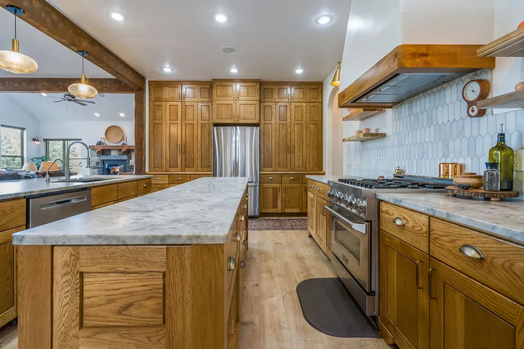 189 High Road Kalispell MT 59901