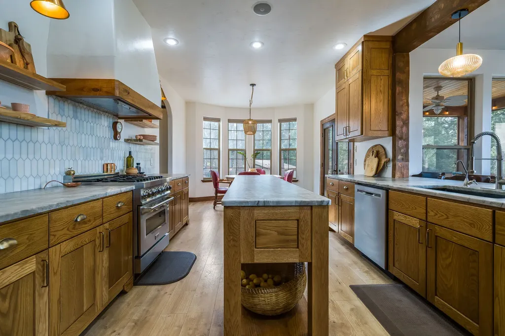 189 High Road Kalispell MT 59901