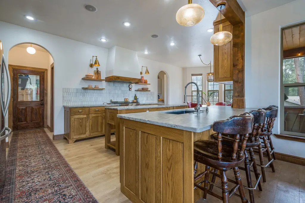 189 High Road Kalispell MT 59901