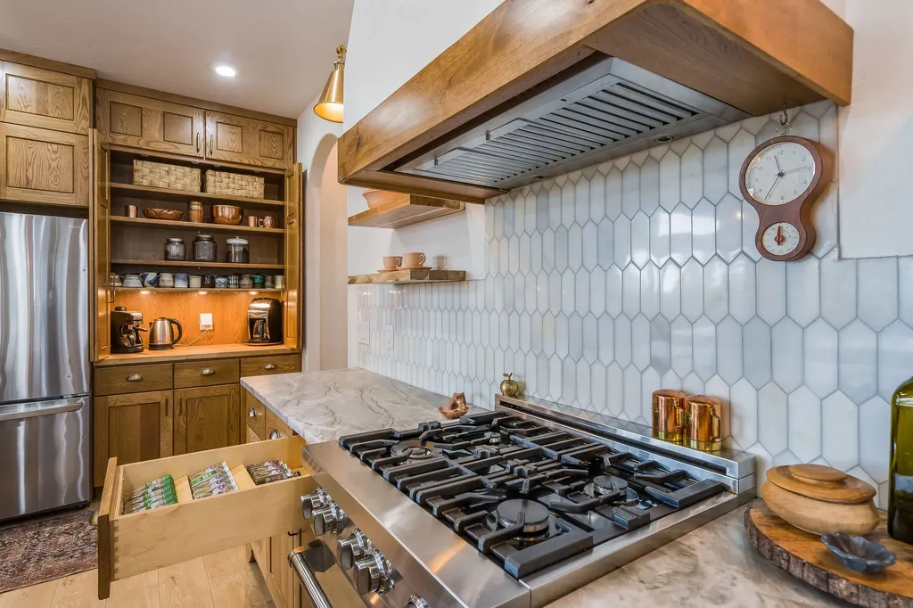 189 High Road Kalispell MT 59901