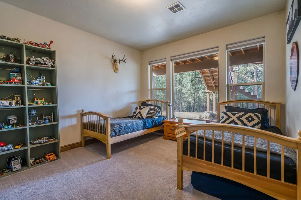 189 High Road Kalispell MT 59901