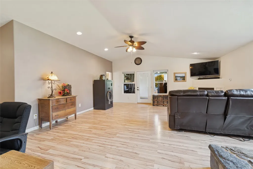 1020 3rd Avenue E Columbia Falls MT 59912