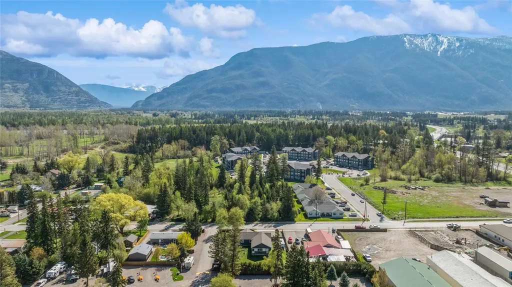 1020 3rd Avenue E Columbia Falls MT 59912