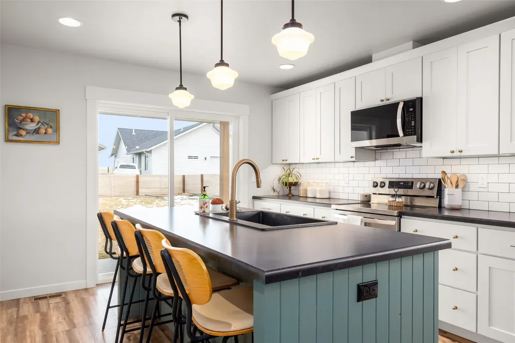 585 Holstein Way Kalispell MT 59901