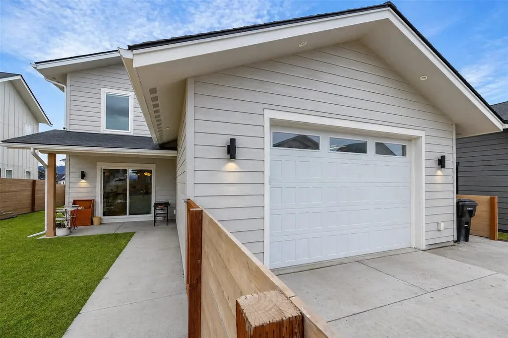585 Holstein Way Kalispell MT 59901