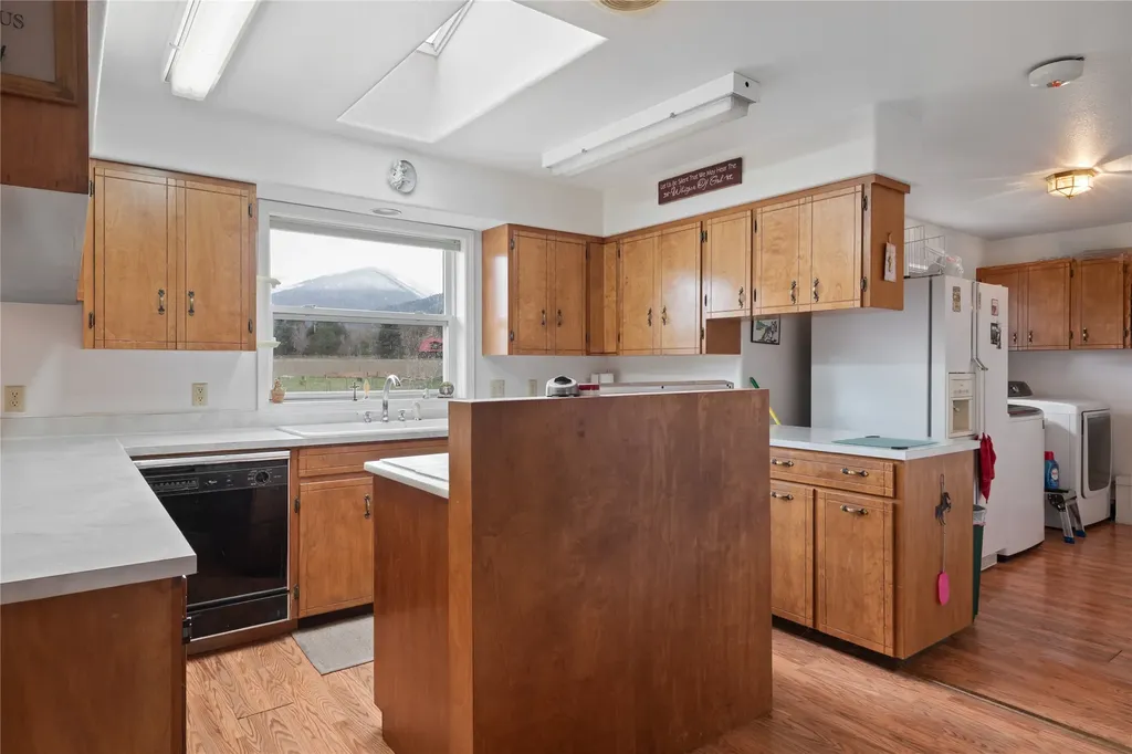 4927 Hoblitt Lane S Florence MT 59833
