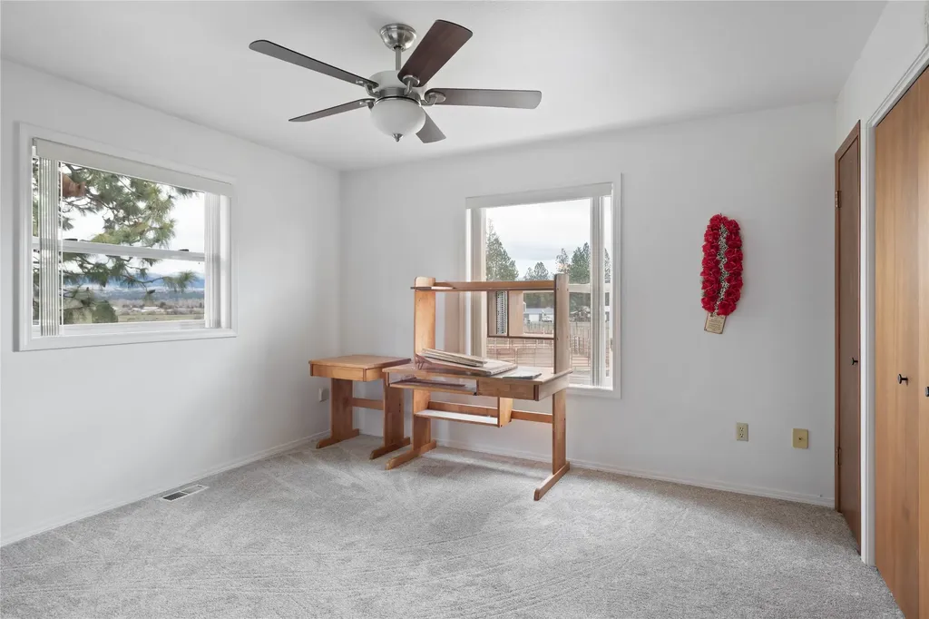 4927 Hoblitt Lane S Florence MT 59833