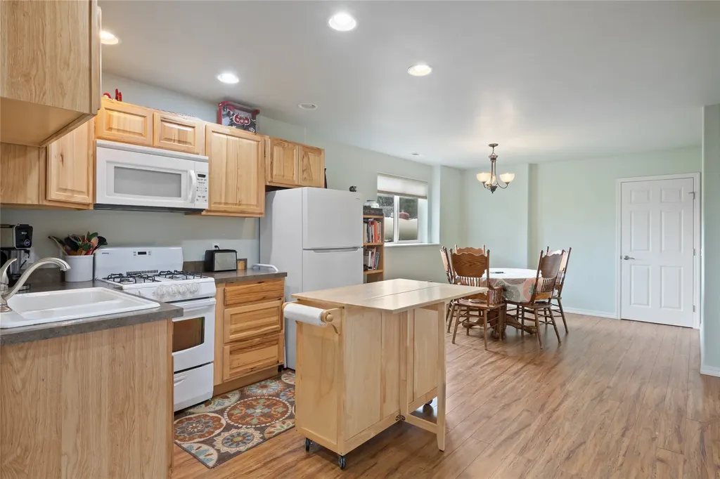 4927 Hoblitt Lane S Florence MT 59833