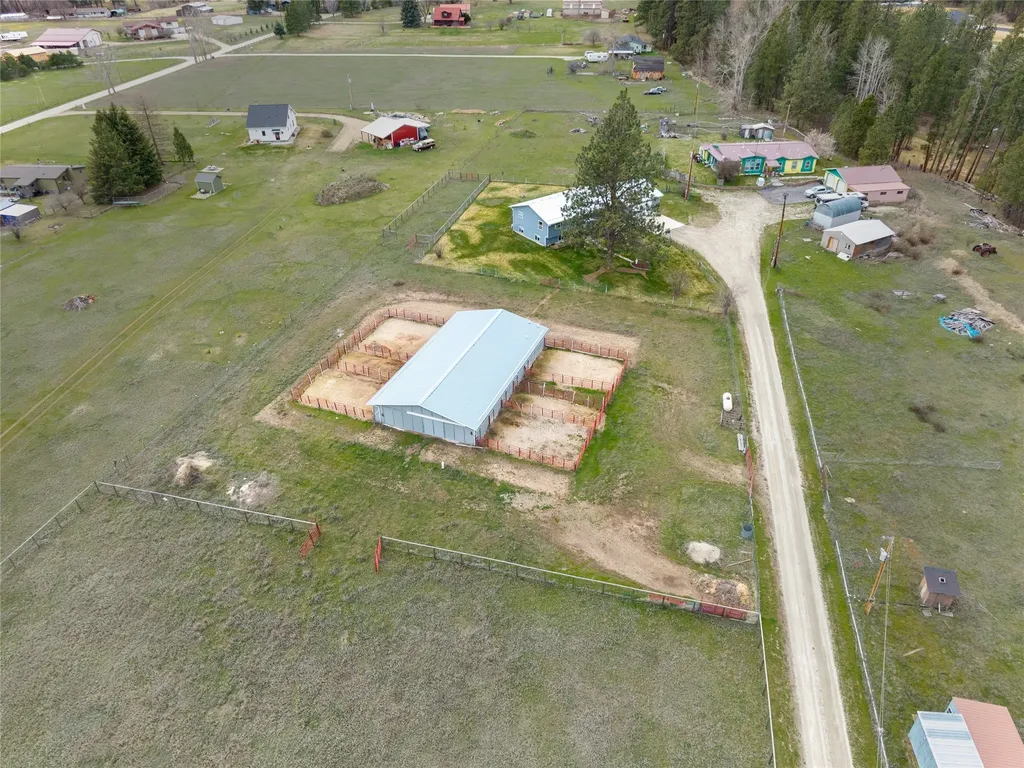 4927 Hoblitt Lane S Florence MT 59833