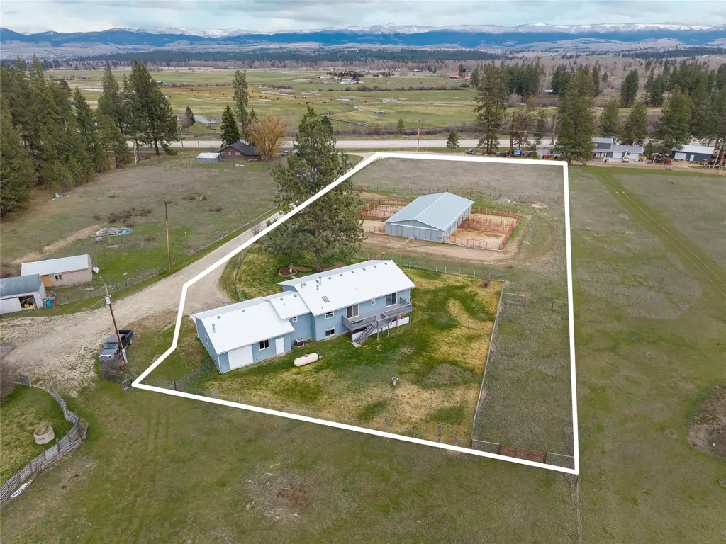 4927 Hoblitt Lane S Florence MT 59833