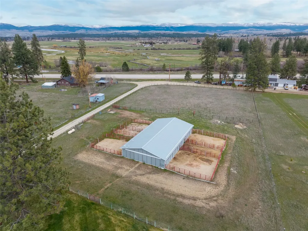 4927 Hoblitt Lane S Florence MT 59833