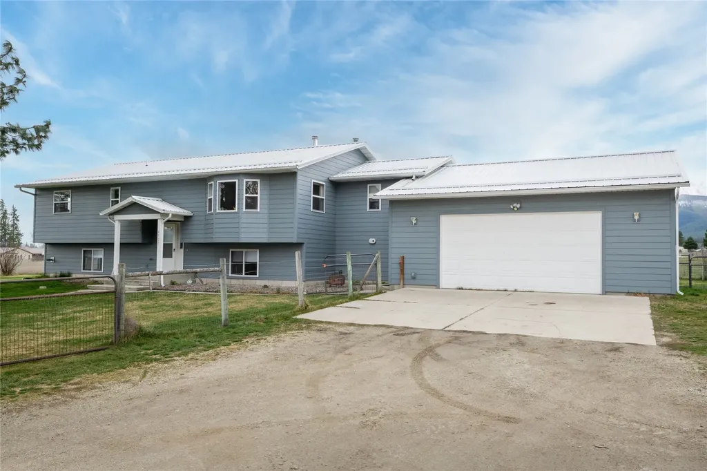 4927 Hoblitt Lane S Florence MT 59833