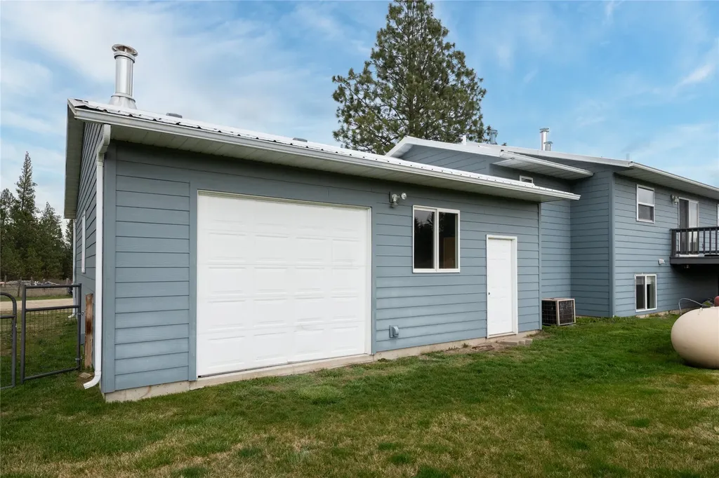 4927 Hoblitt Lane S Florence MT 59833