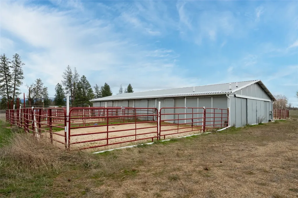 4927 Hoblitt Lane S Florence MT 59833