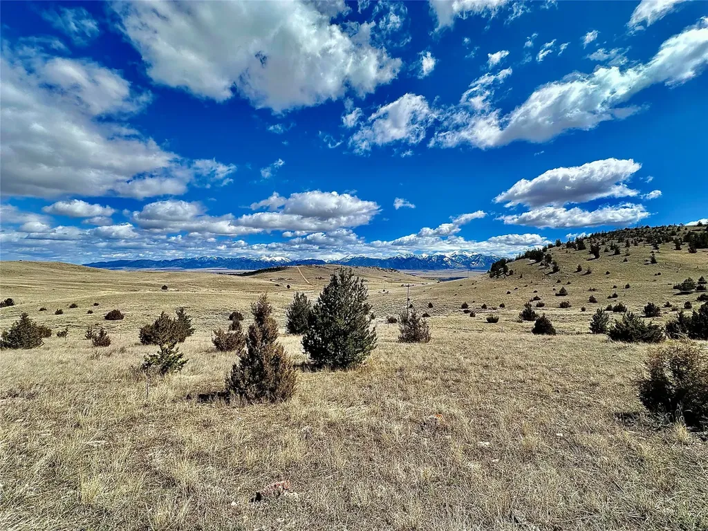 321 Shining Mountains Ennis MT 59729