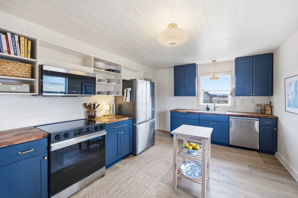 379 N Birch Creek Road Corvallis MT 59828