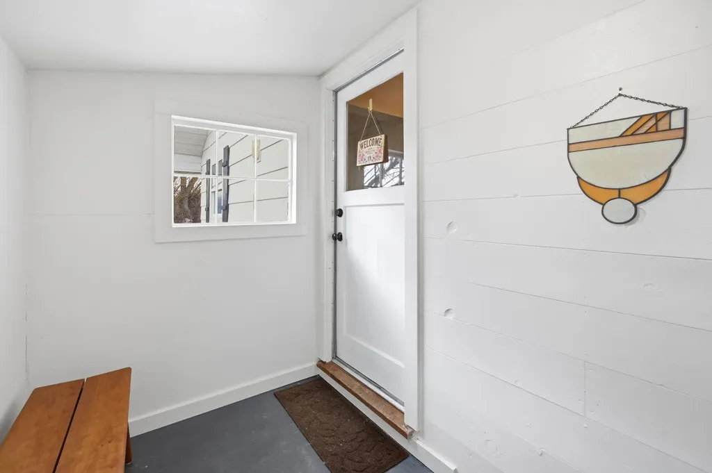 379 N Birch Creek Road Corvallis MT 59828