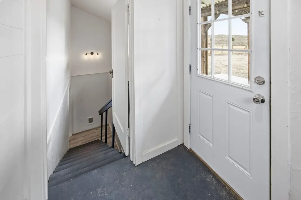 379 N Birch Creek Road Corvallis MT 59828