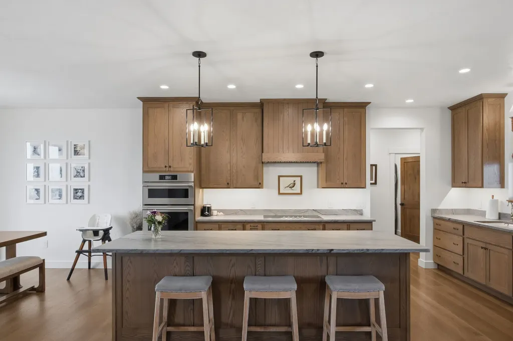 586 Little Sky Lane Corvallis MT 59828