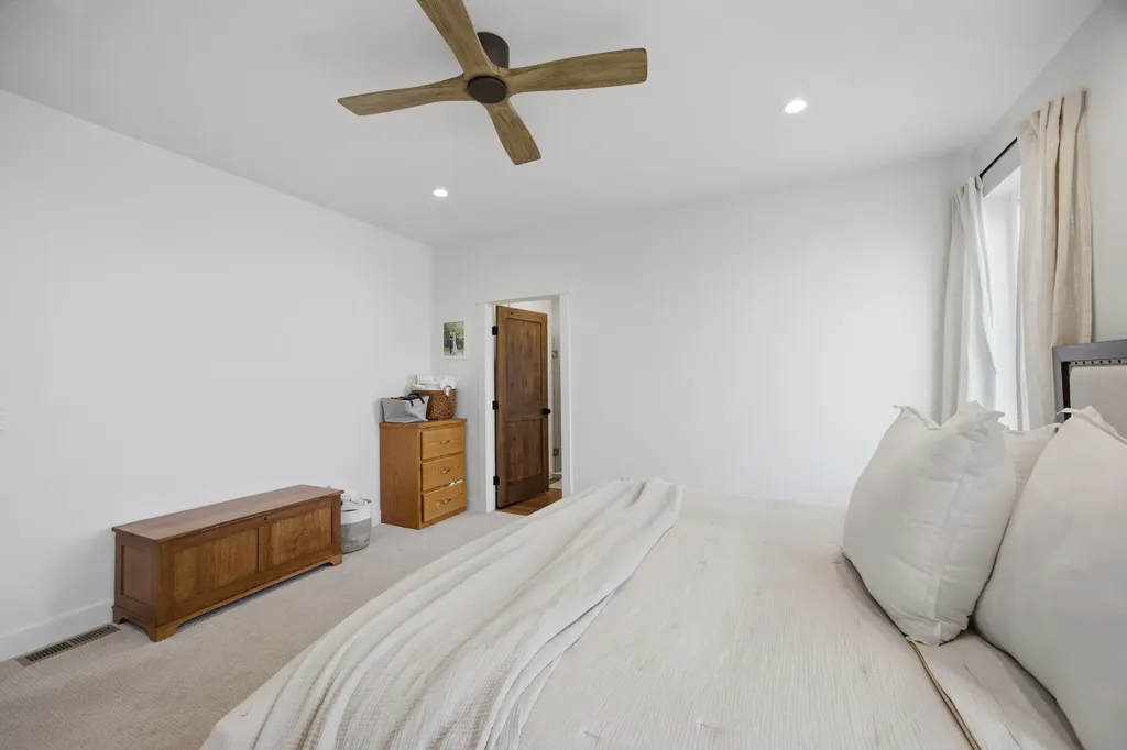 586 Little Sky Lane Corvallis MT 59828