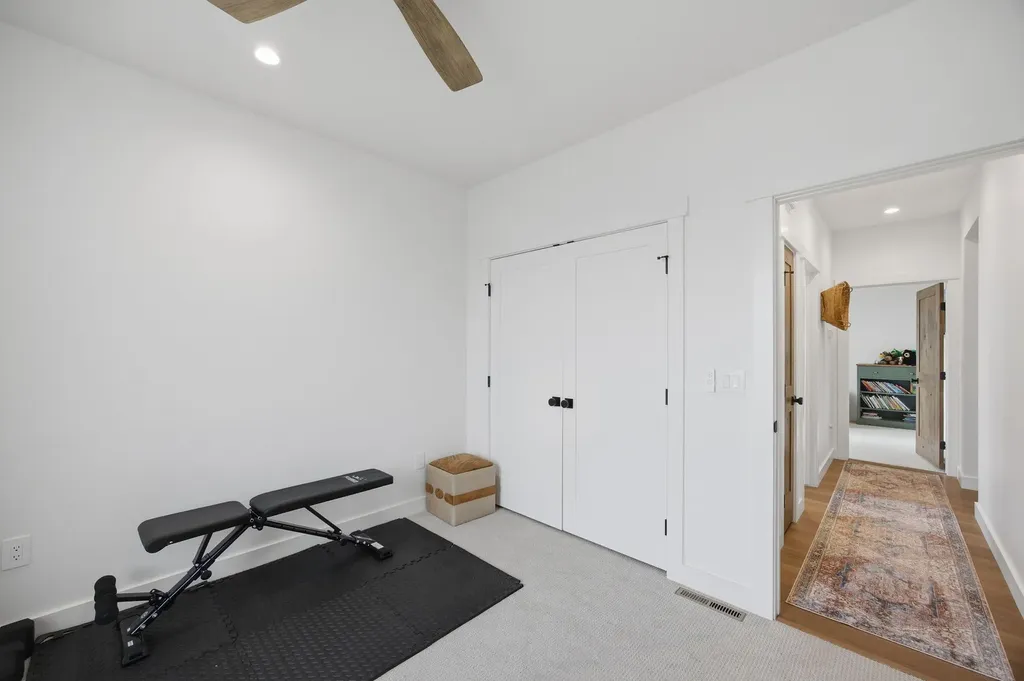 586 Little Sky Lane Corvallis MT 59828