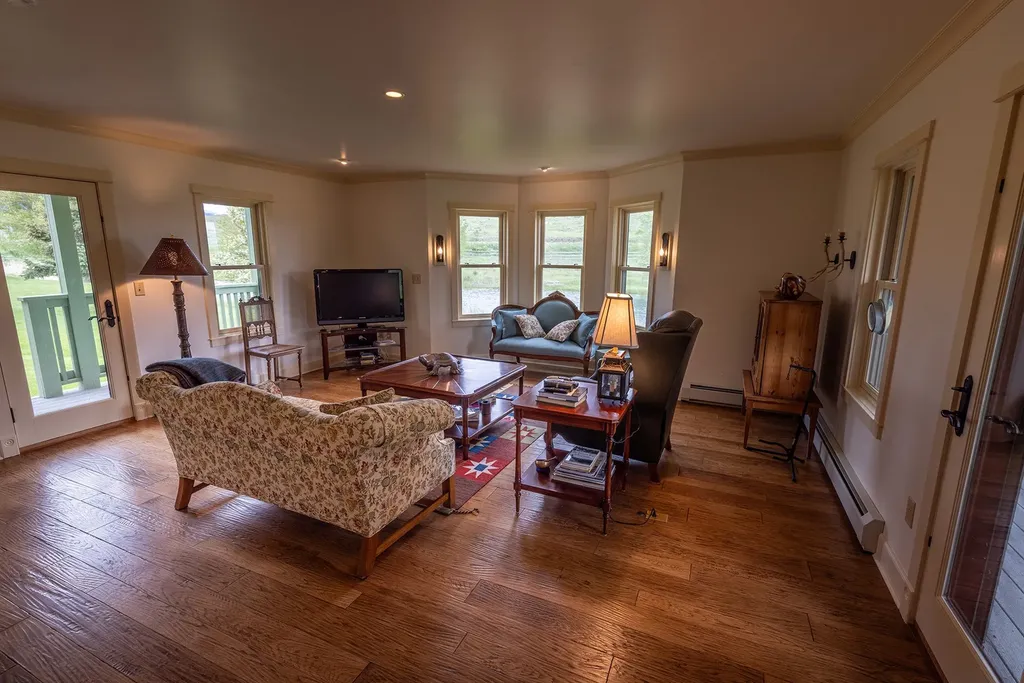 91 Porcupine Road Wilsall MT 59086