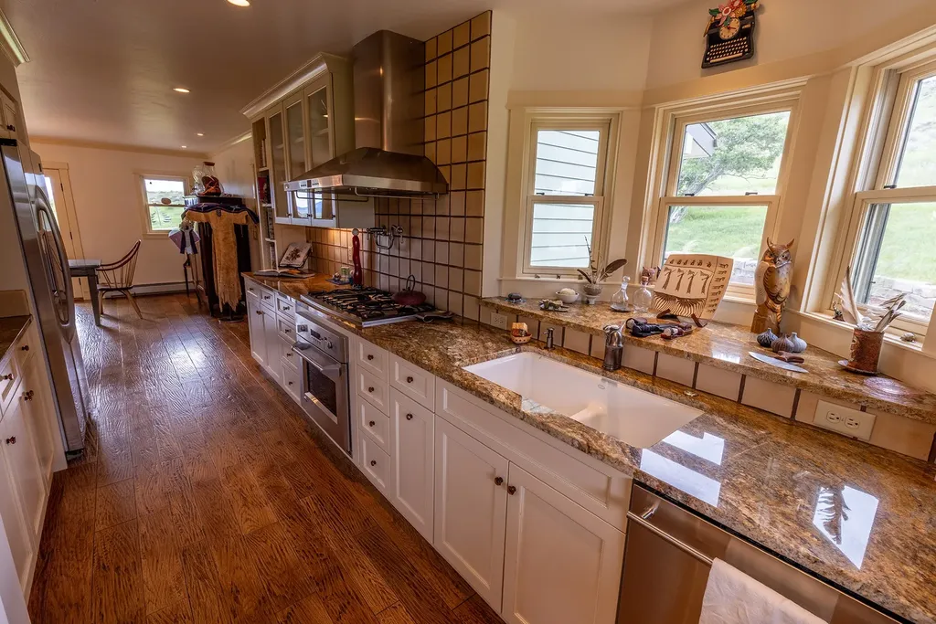 91 Porcupine Road Wilsall MT 59086