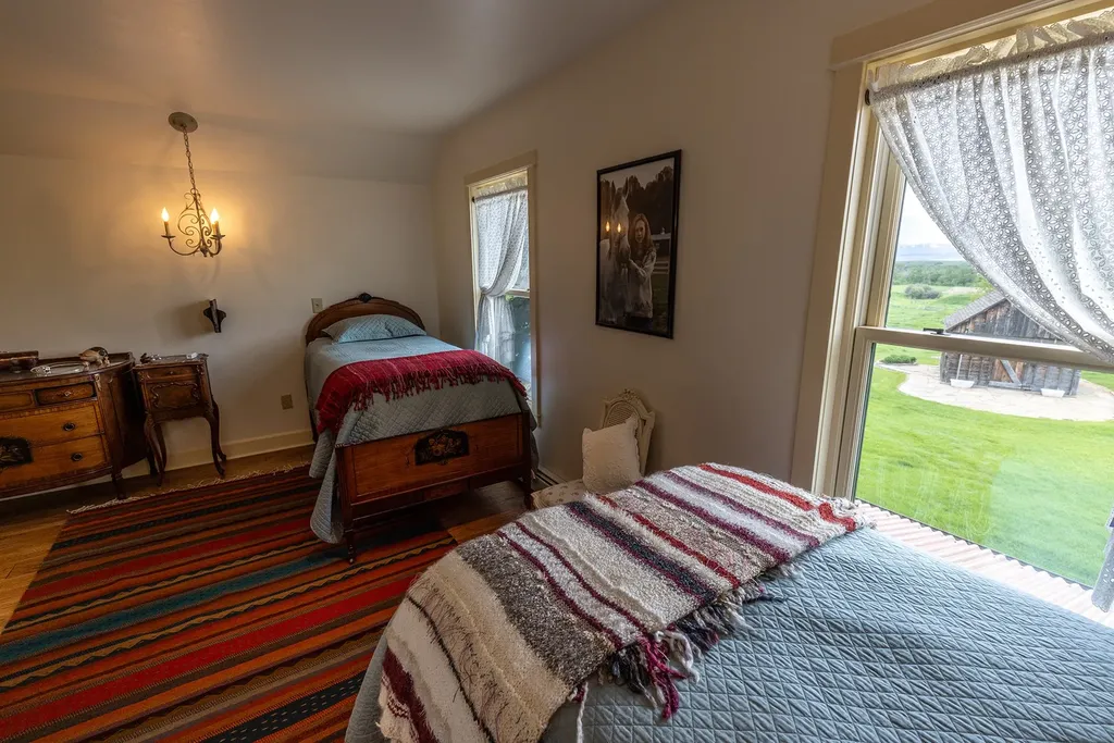 91 Porcupine Road Wilsall MT 59086