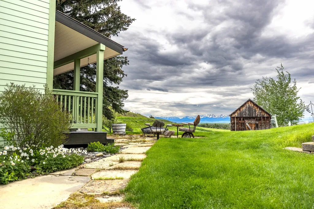 91 Porcupine Road Wilsall MT 59086
