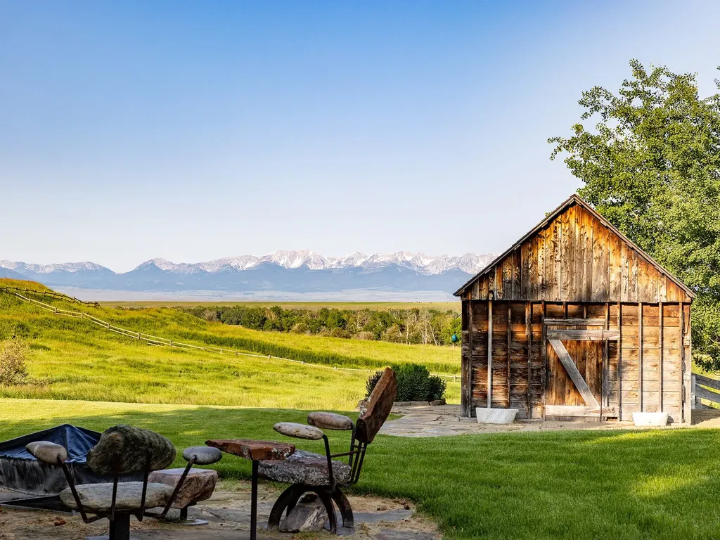 91 Porcupine Road Wilsall MT 59086