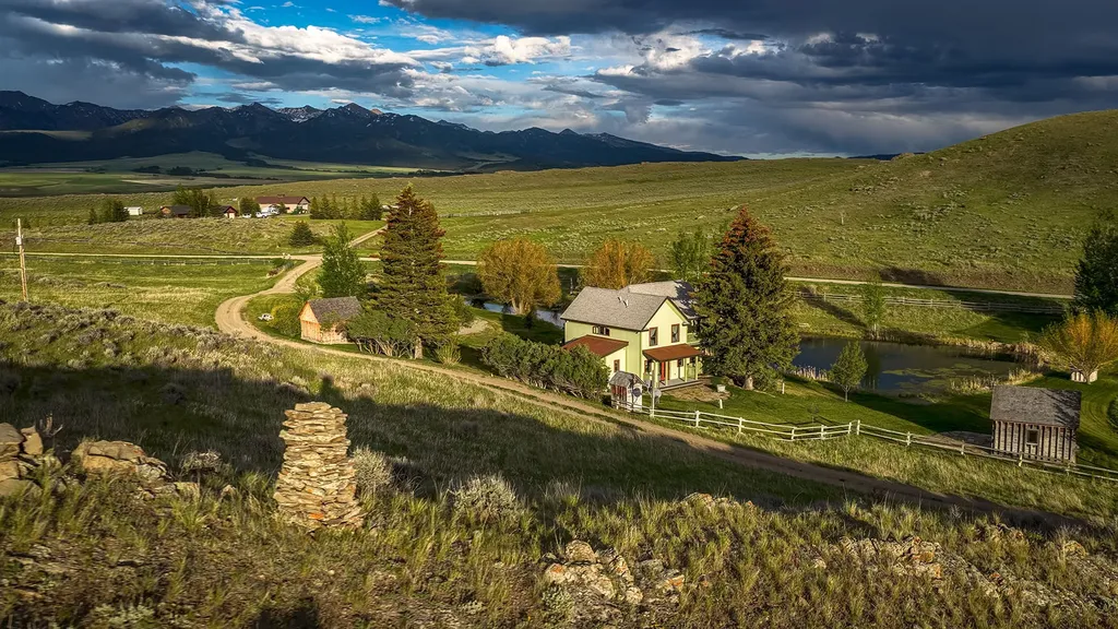 91 Porcupine Road Wilsall MT 59086