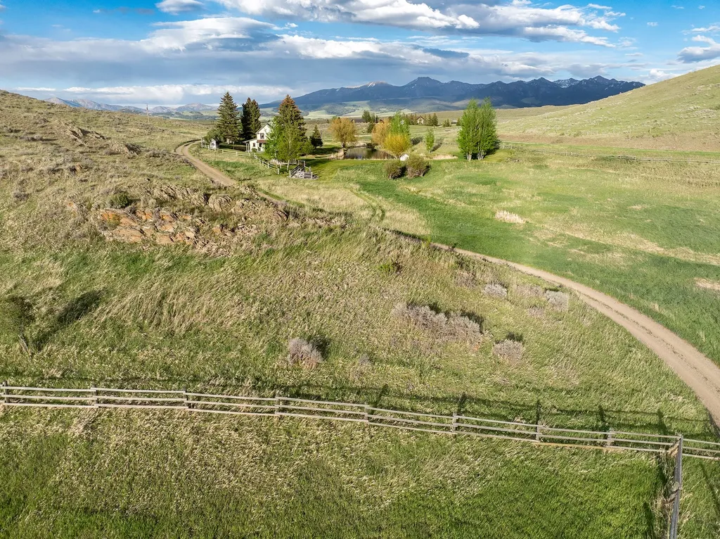 91 Porcupine Road Wilsall MT 59086
