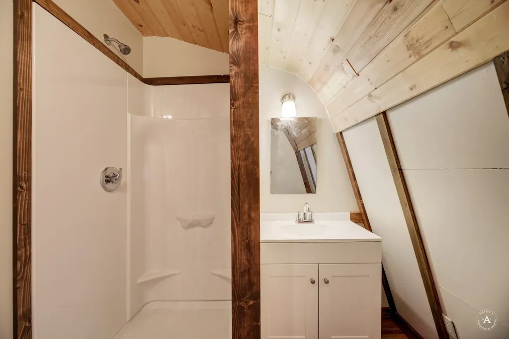 7 Meadow Lane Cascade MT 59421